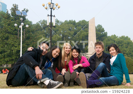 Study abroad student 15924228