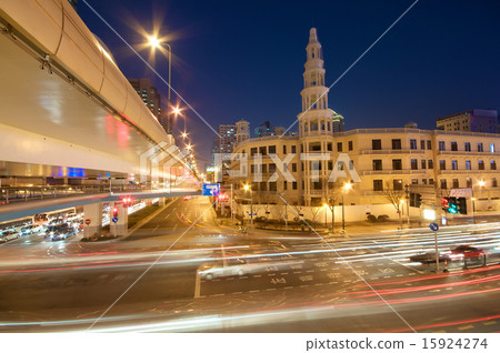 Shanghai Evening Traffic 15924274