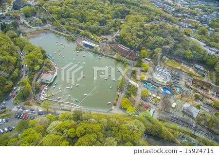 Higashiyama Animal and Botanical Garden seen from Higashiyama Sky Tower (Nagoya City, Aichi) 15924715