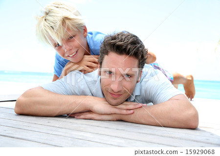 Father and son portrait 15929068