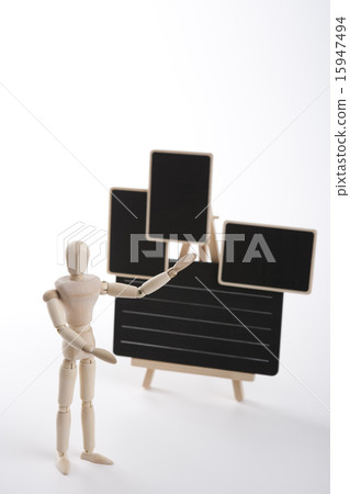 Wooden Doll_098 15947494