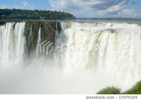 Iguazu Falls Iguazu Falls 15970105