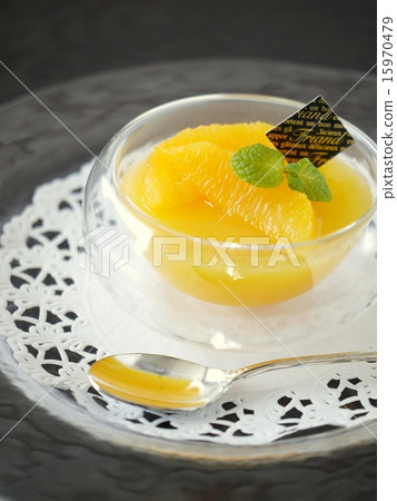 橙色果凍花邊紙版本（黑背景）大角度 15970479