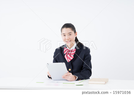 中學生 15971036