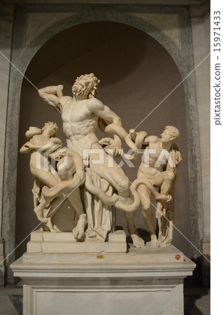 Laocorne statue (Vatican Museums) 15971433