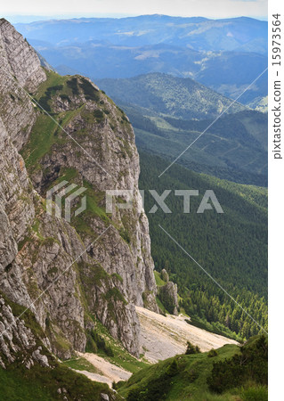 mountain slope 15973564