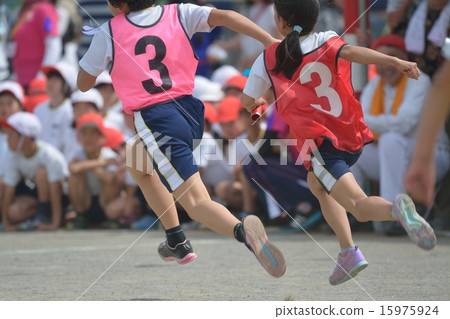 Elementary school sports festival selection relay 15975924