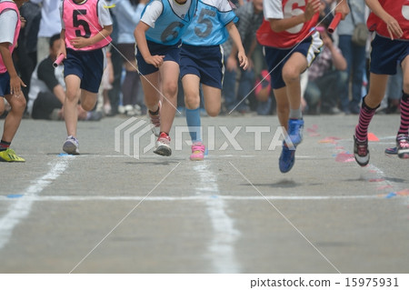 Elementary school sports festival selection relay 15975931