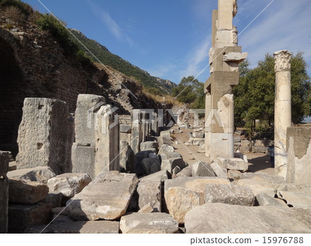 Ephesus ruins 15976788