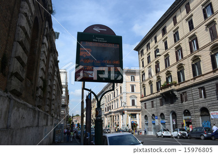 Bus stop in Rome (sightseeing guide image) Bus stop in Rome (sightseeing guide image) 15976805