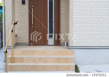 大廳的新建房屋扶手 15978351