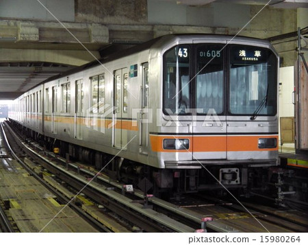 Ginza Line 01 series 15980264