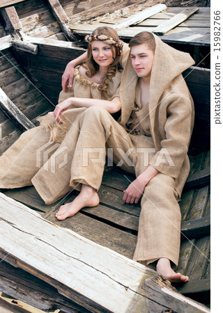 Ancient Medieval couple 15982766