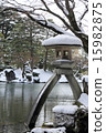 Kenrokuen in winter (Emperor Lantern) 15982875