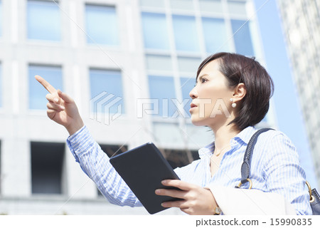 在四十年代的女性事務 在四十年代的女性事務 15990835