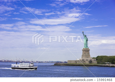The Statue of Liberty in New York 15991468
