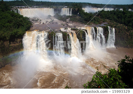 Iguazu Falls Rainbow 15993329