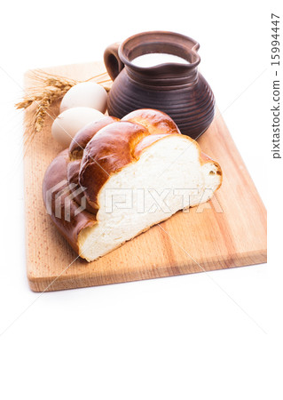 Fresh loaf of challah  15994447