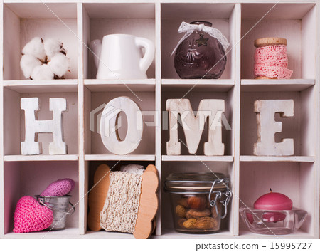 Shadowbox home 15995727