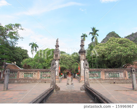 World Heritage Site Vietnam Chang An Ancient City Hoal Dinh Thien Hoang Shrine World Heritage Site Vietnam Chang An Ancient City Hoal Dinh Thien Hoang Shrine 15996967