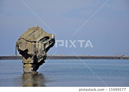 Bottle rock of Esashi-cho, Hokkaido 15999577