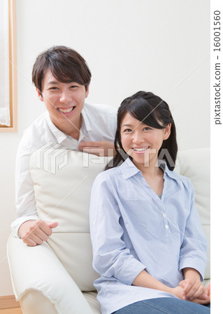 sofa, sofas, smiling 16001560
