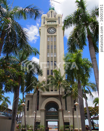 Hawaiian scenery (Aloha Tower) Hawaiian scenery (Aloha Tower) 16001951
