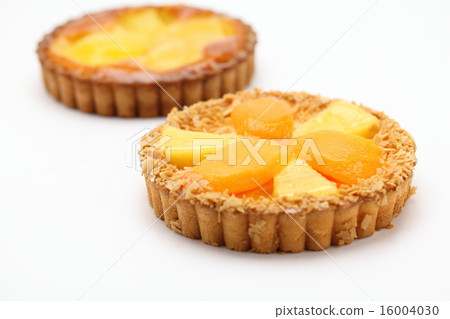 Fruit tart  16004030
