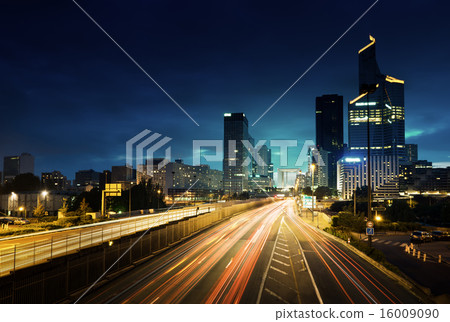 Paris LaDefense in sunset time, France 16009090