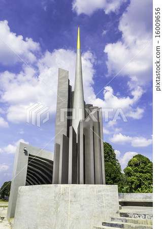 Modern building Modern building 16009656