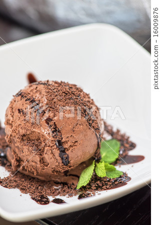 chocolate ice cream chocolate ice cream 16009876