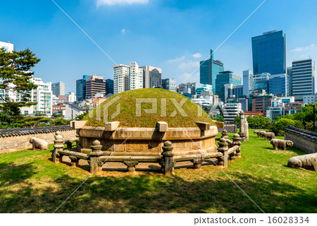 Seonjeongneung Royal Tombs Seonjeongneung Royal Tombs 16028334
