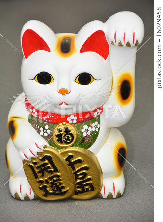 Lucky cat (with clipping pass) Lucky cat (with clipping pass) 16029458