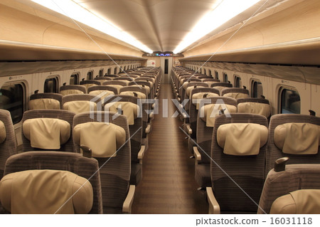 E5 Series Hayabusa last flight arriving at Sendai Station (normal car: inside the car) 16031118