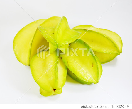 Star apple on white background 16032039
