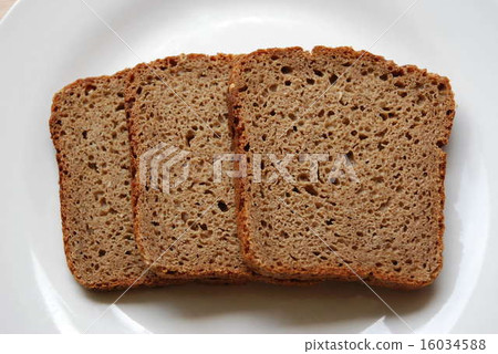 Russian black bread Russian black bread 16034588