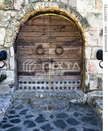 Colonial town reconstructed 16037782