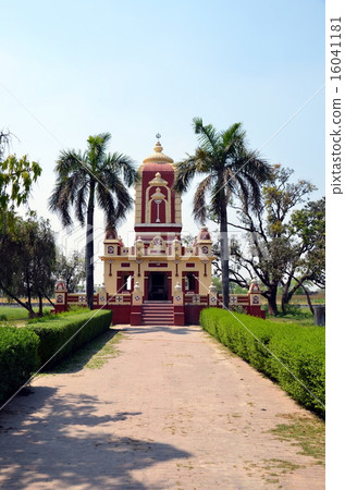Old Hindu temple in Kushinagar, India  16041181