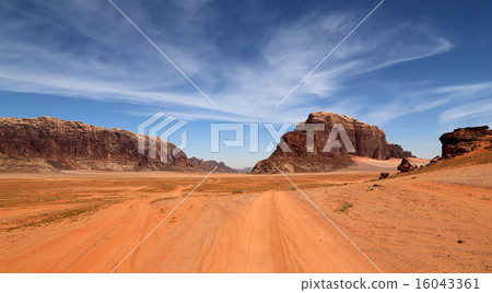 Wadi Rum Desert, Jordan 16043361