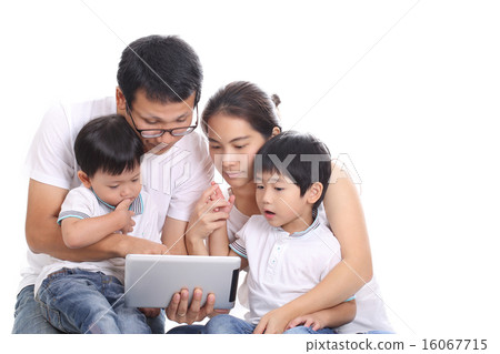 Family portrait 16067715