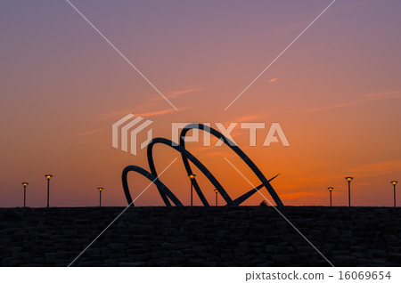 Sunset at Rinku Park 16069654