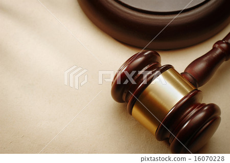 Gavel close up. 16070228