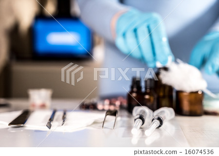 Syringe with glass vials and medications pills drug 16074536