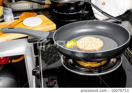 grill burger grill burger 16076753