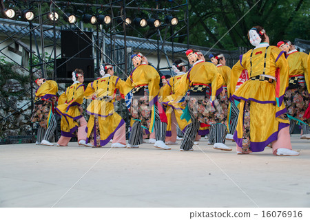 Tosa's summer Yosakoi festival is fun Yosakoi 2014 National Tournament Kochi Castle venue 16076916