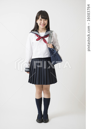 穿制服的高中學生 16083764