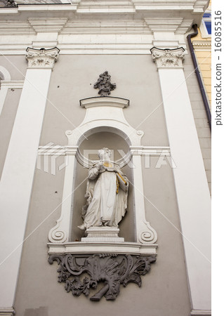 St Michael Church Statue in Budapest St Michael Church Statue in Budapest 16085516
