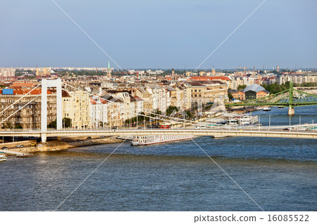 Budapest Cityscape Budapest Cityscape 16085522