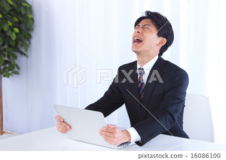 失敗的一個年輕商人 16086100