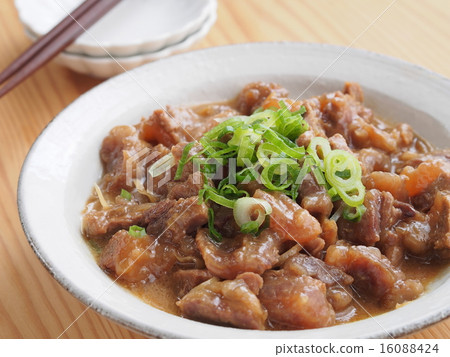 Boiled beef stew 16088424